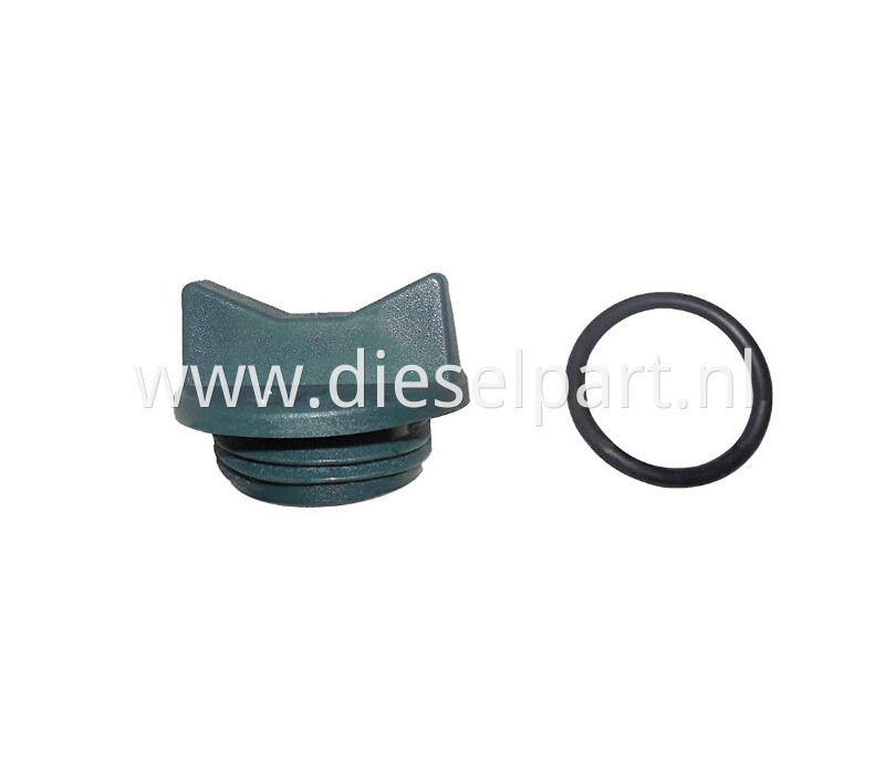 Kubota New Oil Filler Cap With O-Ring 15221-33140